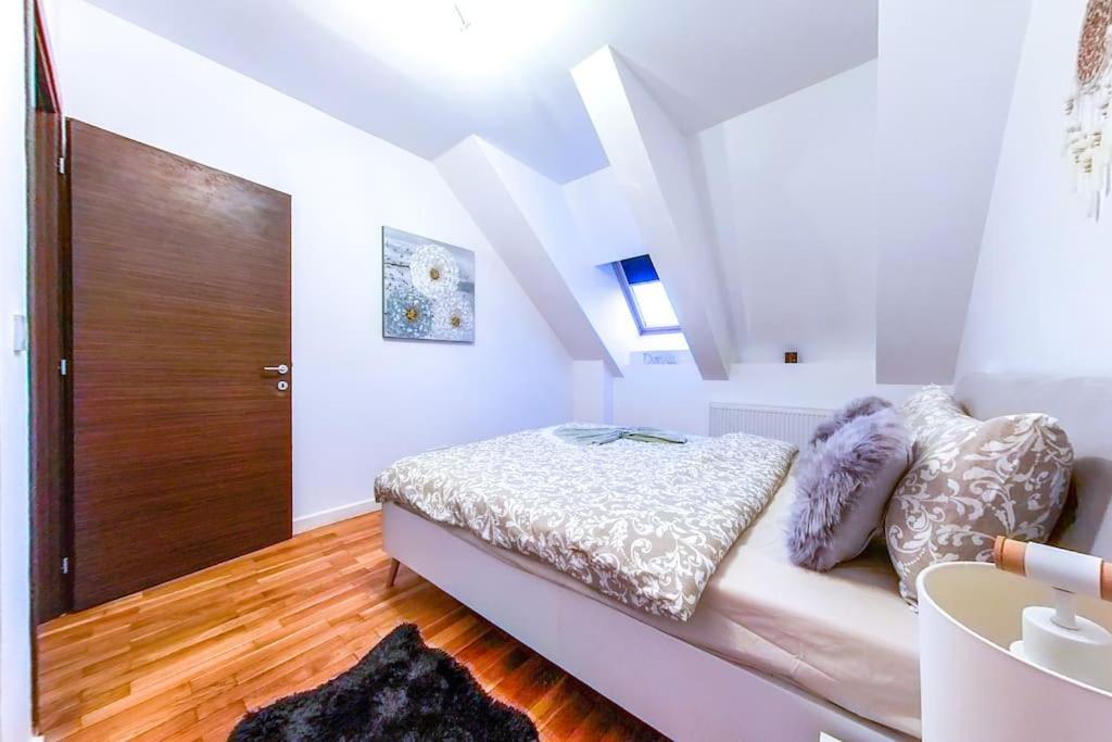 Bucharest Central D Apartment Εξωτερικό φωτογραφία