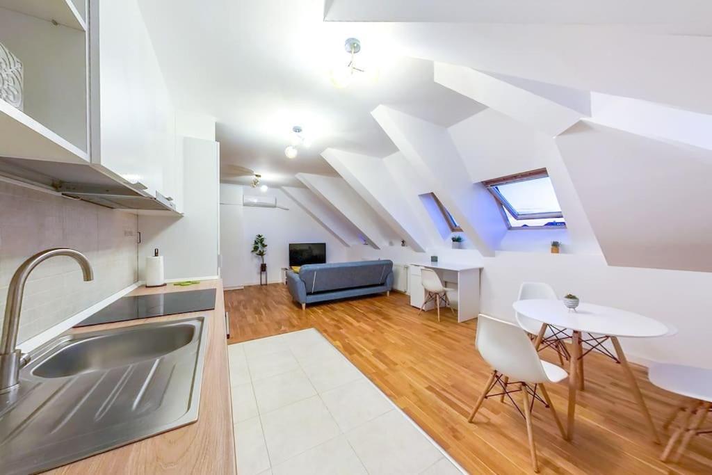 Bucharest Central D Apartment Εξωτερικό φωτογραφία