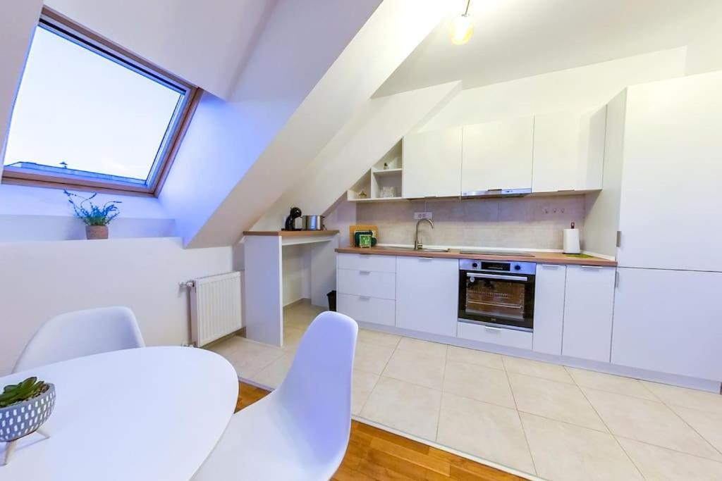 Bucharest Central D Apartment Εξωτερικό φωτογραφία